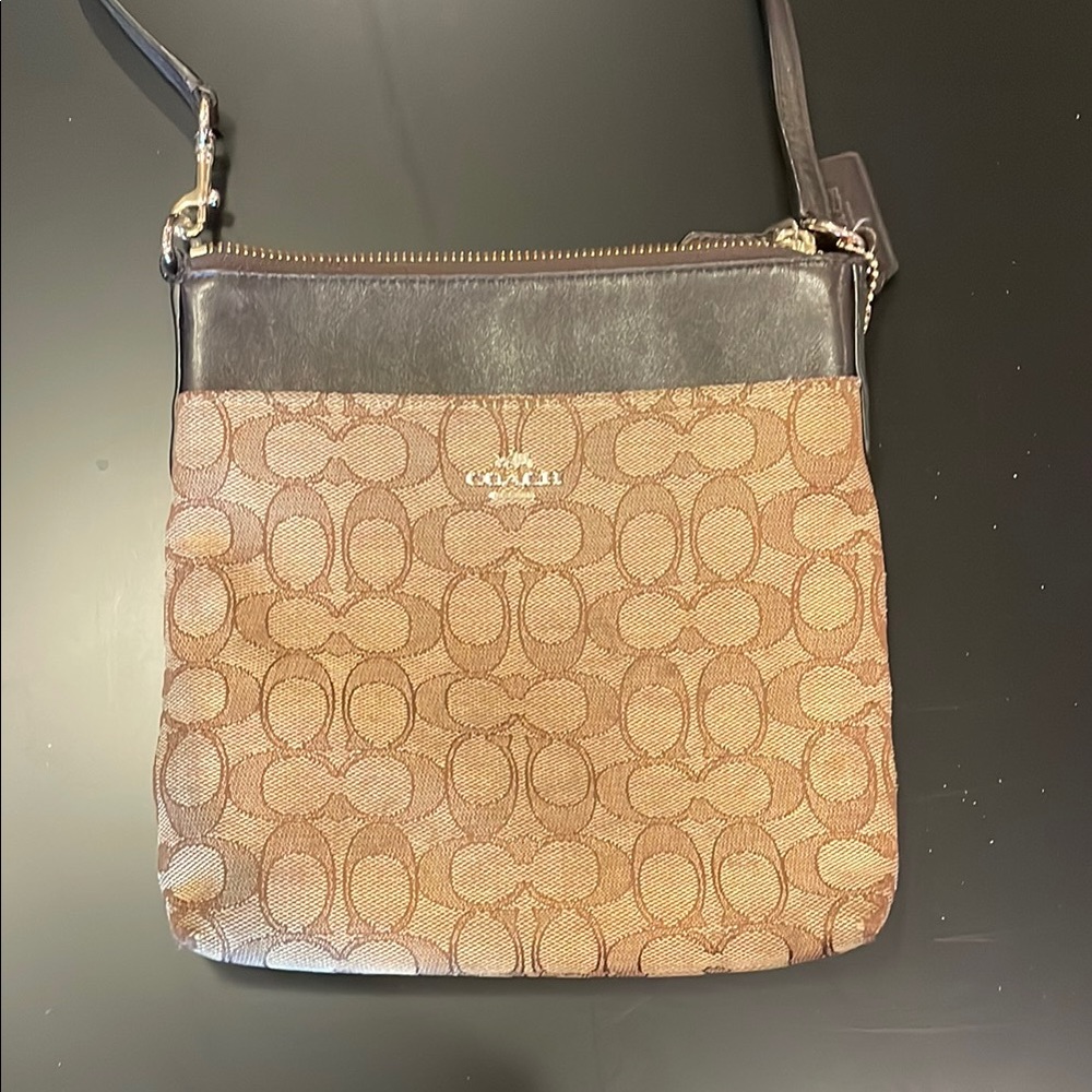 Coach Crossbody brown